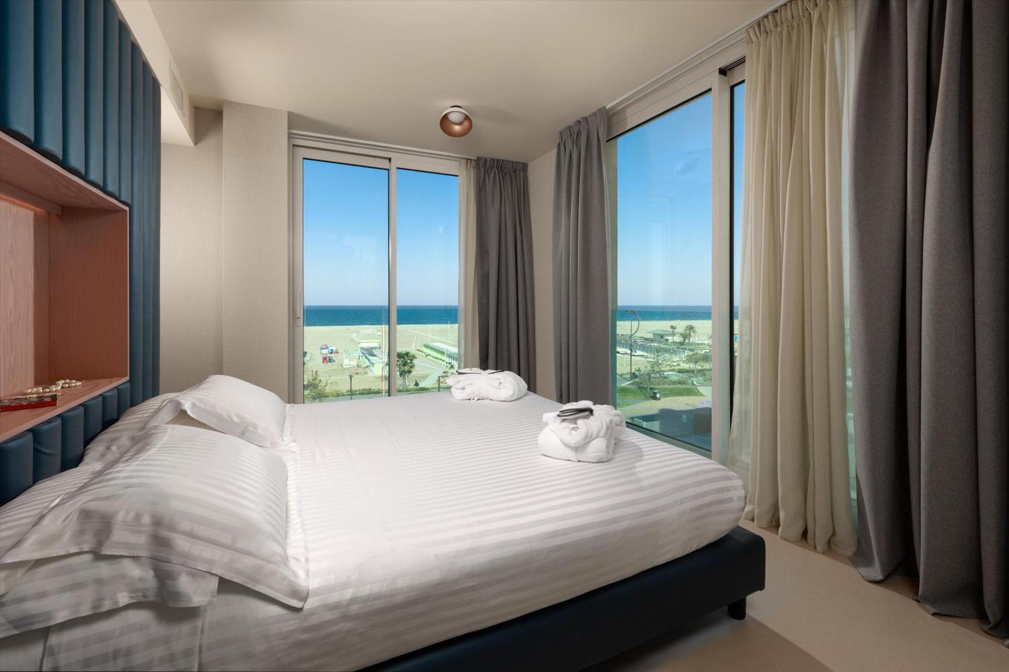 Mercure Hotel Rimini Artis Экстерьер фото