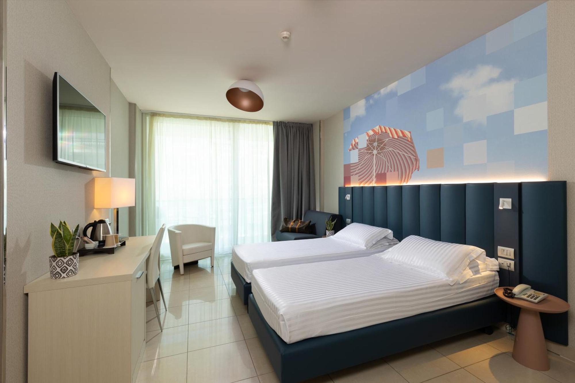 Mercure Hotel Rimini Artis Экстерьер фото